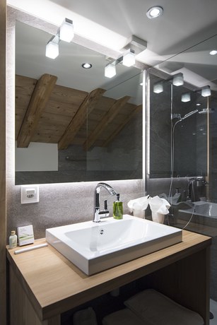 Imagen de la habitación del Hotel Grimsel Passh&ouml;he. Foto 14