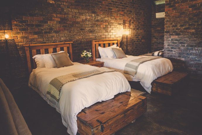 Imagen de la habitación del Hotel Grincourt. Foto 15