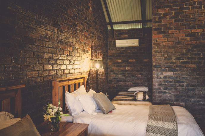 Imagen de la habitación del Hotel Grincourt. Foto 16