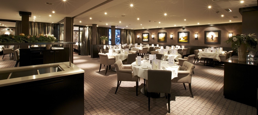 Imagen del bar/restaurante del Hotel Grischa - Das Davos. Foto 4