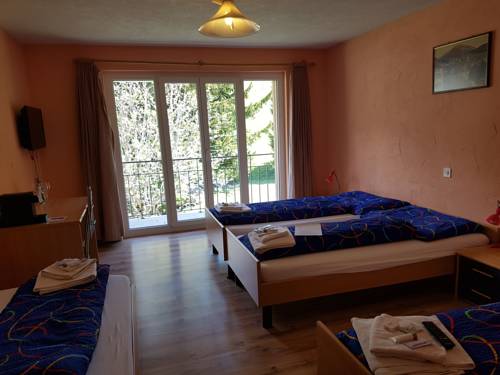 Imagen de la habitación del Hotel Grischalodge. Foto 16