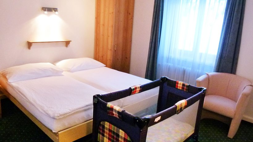 Imagen de la habitación del Hotel Grischuna, BIVIO. Foto 2