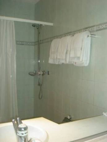 Imagen de la habitación del Hotel Grischuna. Foto 3