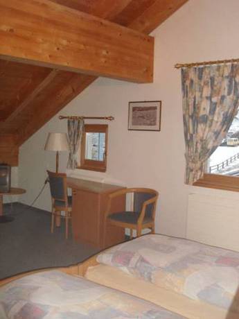 Imagen de la habitación del Hotel Grischuna. Foto 8