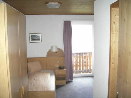 Imagen de la habitación del Hotel Grischuna. Foto 12