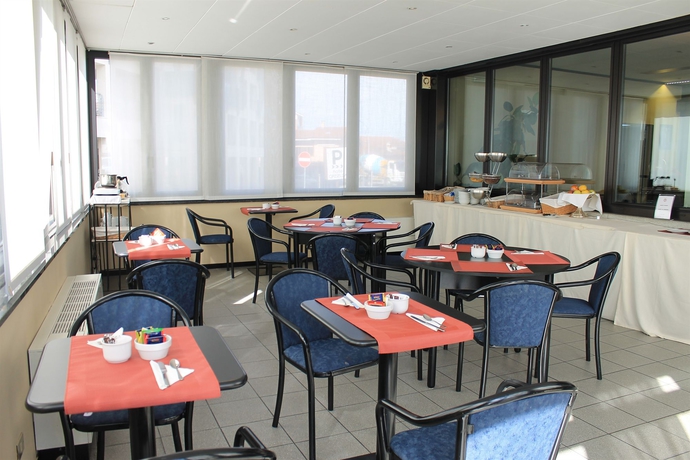 Imagen del bar/restaurante del Hotel Griselda. Foto 2