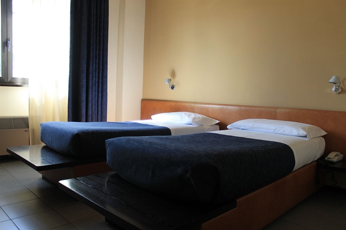 Imagen de la habitación del Hotel Griselda. Foto 8
