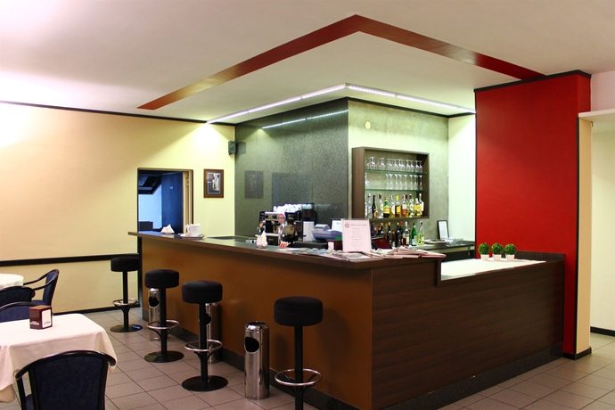 Imagen del bar/restaurante del Hotel Griselda. Foto 3