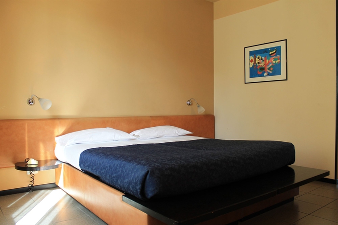 Imagen de la habitación del Hotel Griselda. Foto 15