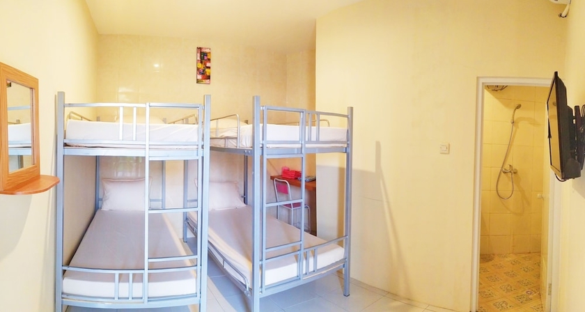 Imagen de la habitación del Hotel Griya Alisha. Foto 8