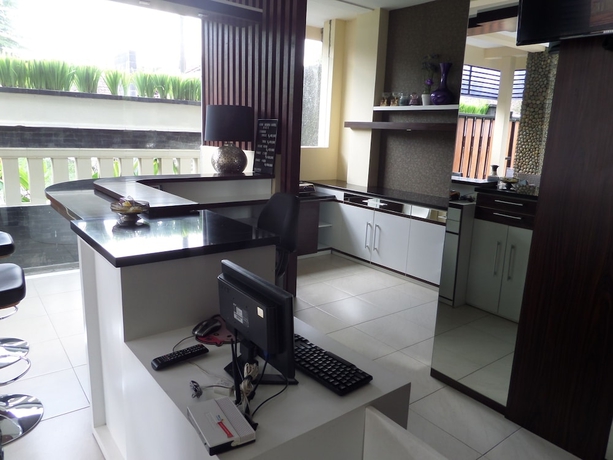 Imagen de los interiores del Hotel Griya Nendra. Foto 11
