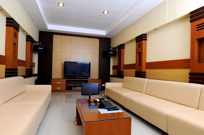 Imagen de los interiores del Hotel Griya Persada Convention And Resort. Foto 5