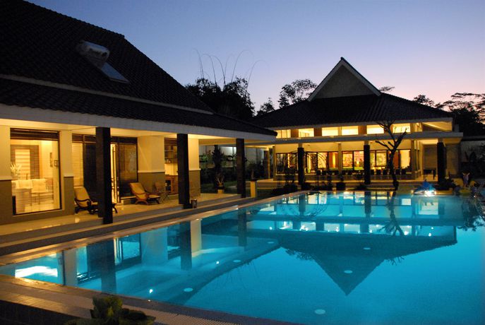 Imagen de los interiores del Hotel Griya Persada Convention And Resort. Foto 9