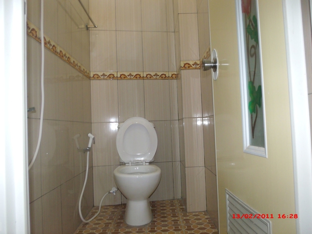 Imagen de los interiores del Hotel Griya Rambutan Barat. Foto 15