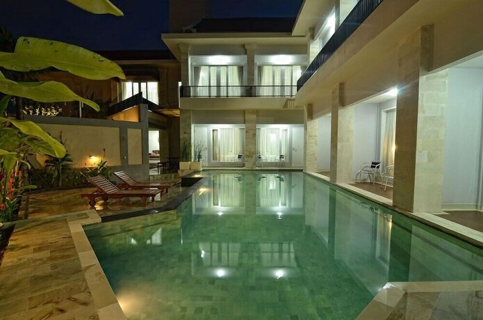 Imagen general del Hotel Griya Sunset Kuta. Foto 9