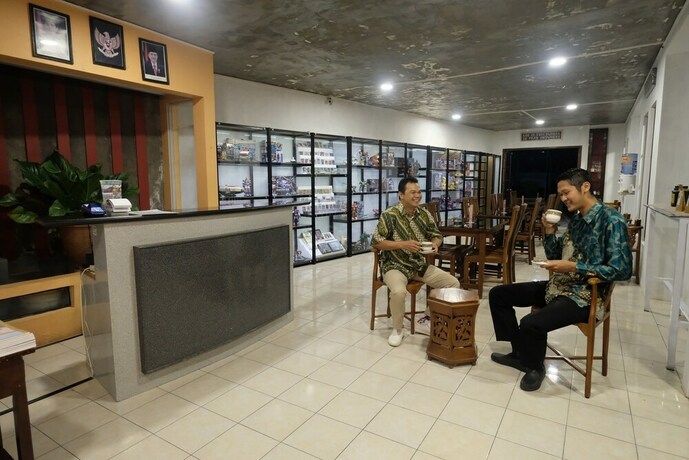 Imagen de los interiores del Hotel Griya Wijaya. Foto 38