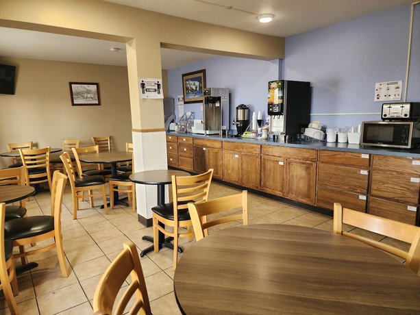 Imagen del bar/restaurante del Hotel Grizzly Inn, Great Falls. Foto 2