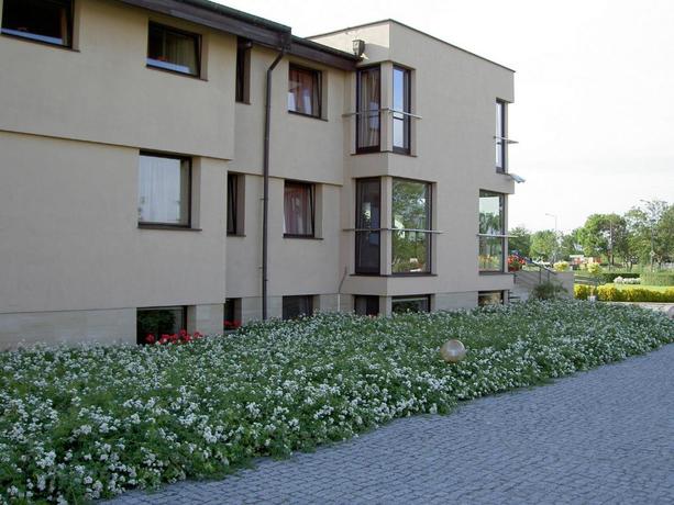 Imagen de los exteriores del Hotel Grodzki. Foto 11