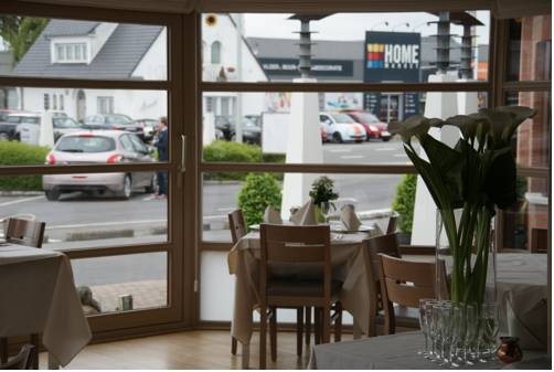 Imagen de los exteriores del Hotel Groeneveld. Foto 8