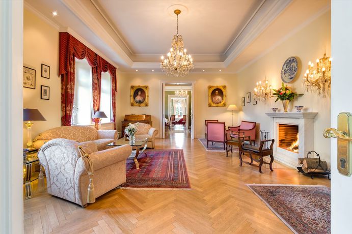 Imagen de los interiores del Hotel Grof Degenfeld Castle. Foto 14