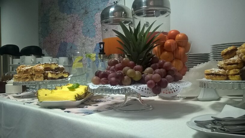 Imagen del bar/restaurante del Hotel Gromada Busko Zdr&oacute;j. Foto 4