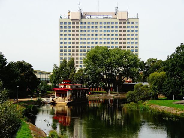 Imagen general del Hotel Gromada Pila. Foto 1
