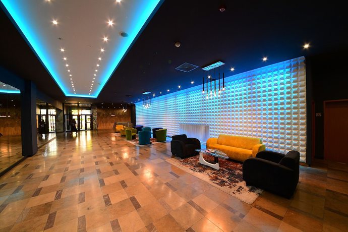Imagen de los interiores del Hotel Gromada Pila. Foto 20