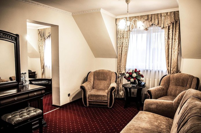 Imagen de la habitación del Hotel Groman. Foto 17