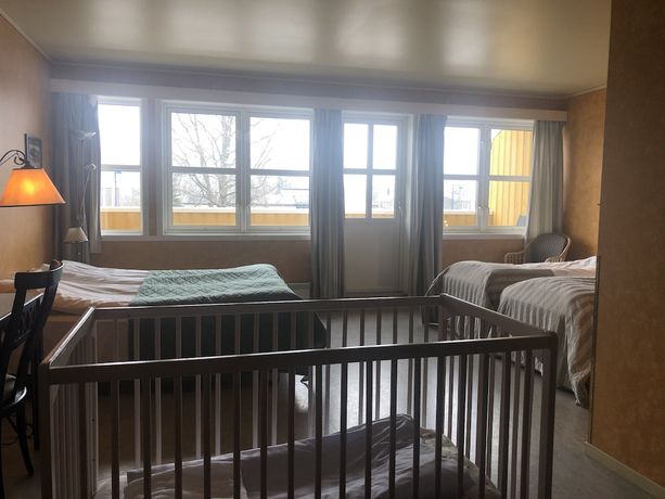 Imagen de la habitación del Hotel Grongl. Foto 4