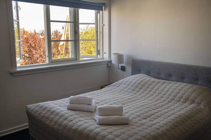 Imagen de la habitación del Hotel Gr&oslash;nbechs, Allinge-Sandvig. Foto 17