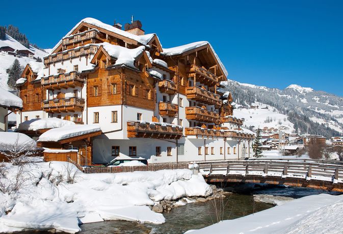 Imagen de los exteriores del Hotel Grossarler Hof. Foto 11