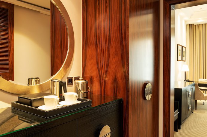 Imagen de la habitación del Hotel Grosvenor House, A Luxury Collection , Dubai. Foto 7