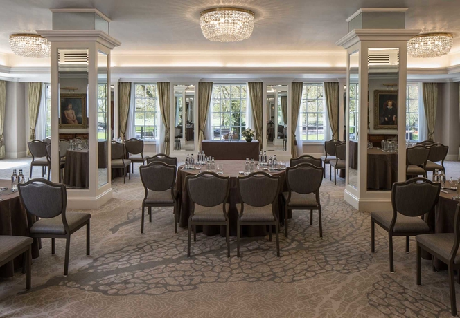 Imagen del bar/restaurante del Hotel Grosvenor House JW Marriott. Foto 5