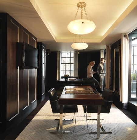 Imagen de los interiores del Hotel Grosvenor House Suites by Jumeirah. Foto 15