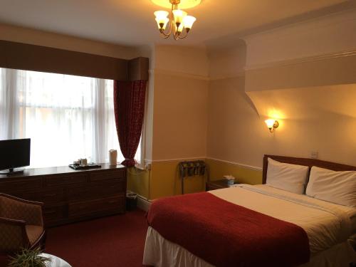 Imagen general del Hotel Grosvenor Rugby. Foto 4