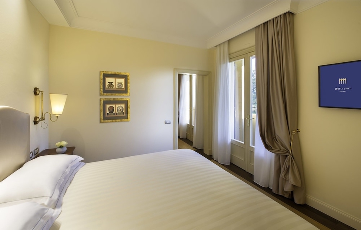 Imagen de la habitación del Hotel Grotta Giusti Thermal Spa Resort Tuscany, Autograph Collection. Foto 7