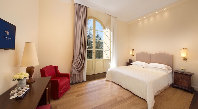 Imagen de la habitación del Hotel Grotta Giusti Thermal Spa Resort Tuscany, Autograph Collection. Foto 12