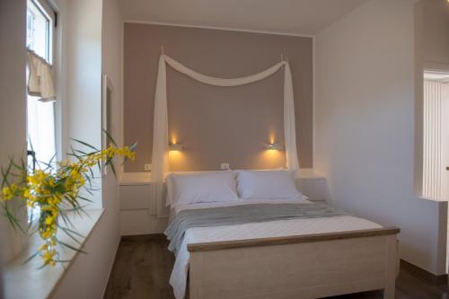 Imagen de la habitación del Hotel Grotta Palazzese Beach, Polignano A Mare. Foto 5