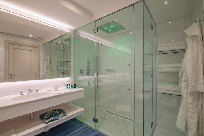 Imagen de la habitación del Hotel Grotta Palazzese. Foto 9