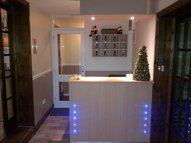 Imagen de los interiores del Hotel Grove House. Foto 19