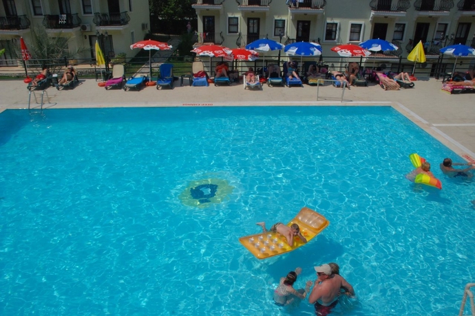 Imagen general del Hotel Grove, &Ouml;l&uuml;deniz. Foto 14