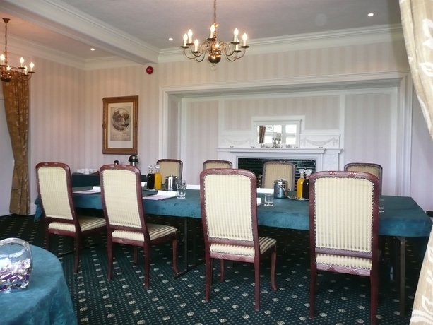 Imagen de los interiores del Hotel Grovefield House. Foto 11