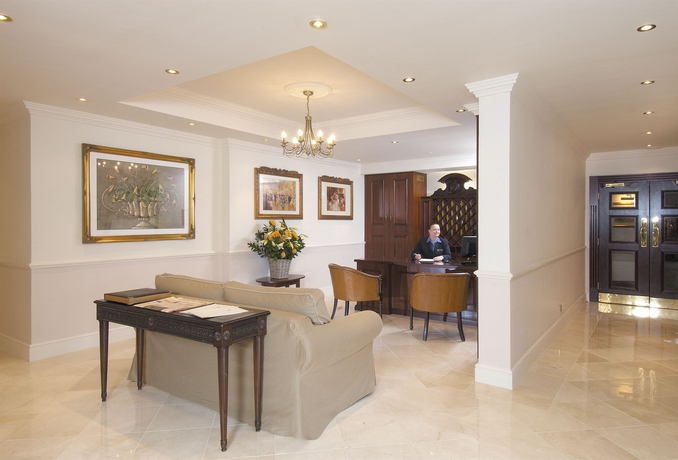 Imagen de los interiores del Hotel Grovefield House. Foto 16