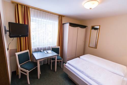 Imagen de la habitación del Hotel Gruber. Foto 5