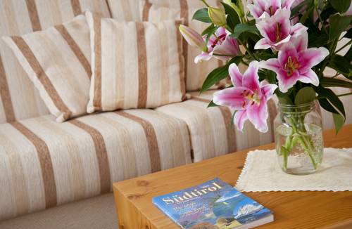 Imagen de la habitación del Hotel Gruber. Foto 13