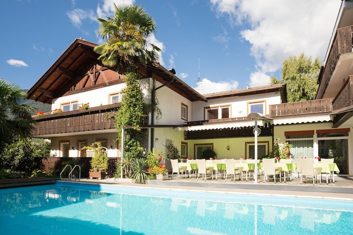Imagen de la piscina del Hotel Gruberhof. Foto 20