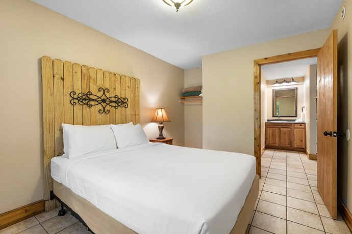 Imagen de la habitación del Hotel Gruene Outpost River Lodge. Foto 12