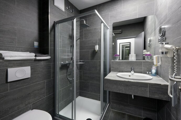 Imagen general del Hotel Grunder G&auml;stehaus. Foto 12