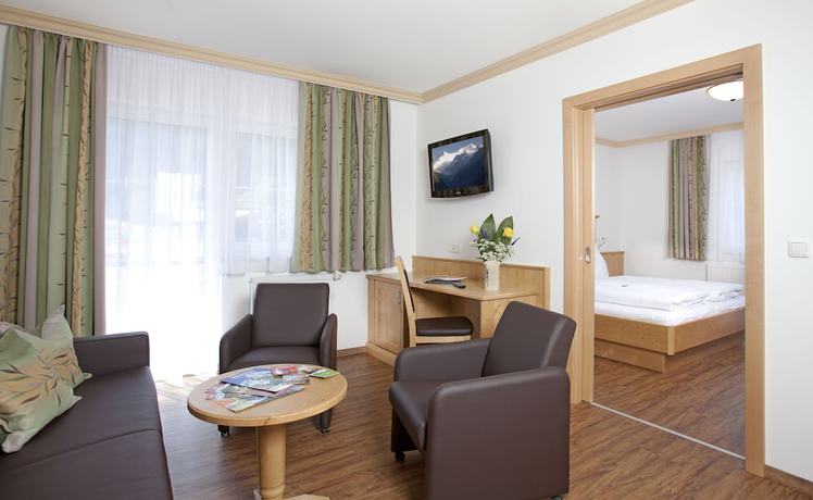 Imagen de la habitación del Hotel Grundlhof. Foto 4