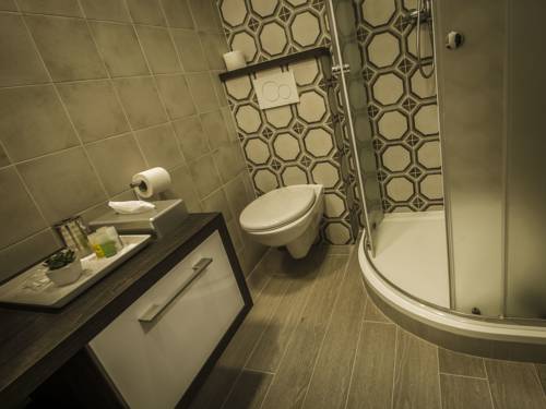 Imagen de la habitación del Hotel Grunt. Foto 15